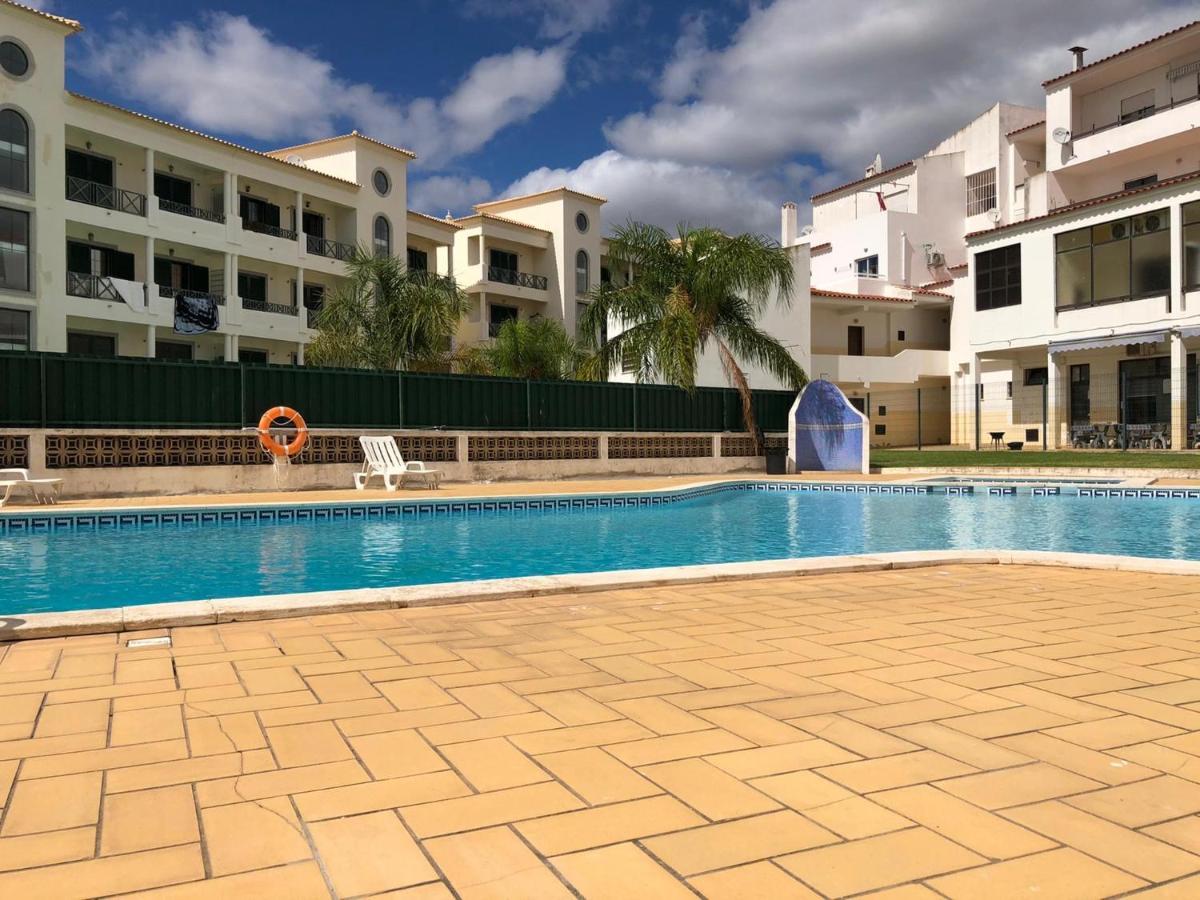 Albufeira Emblematica Apartment - Wifi & Pool Екстериор снимка